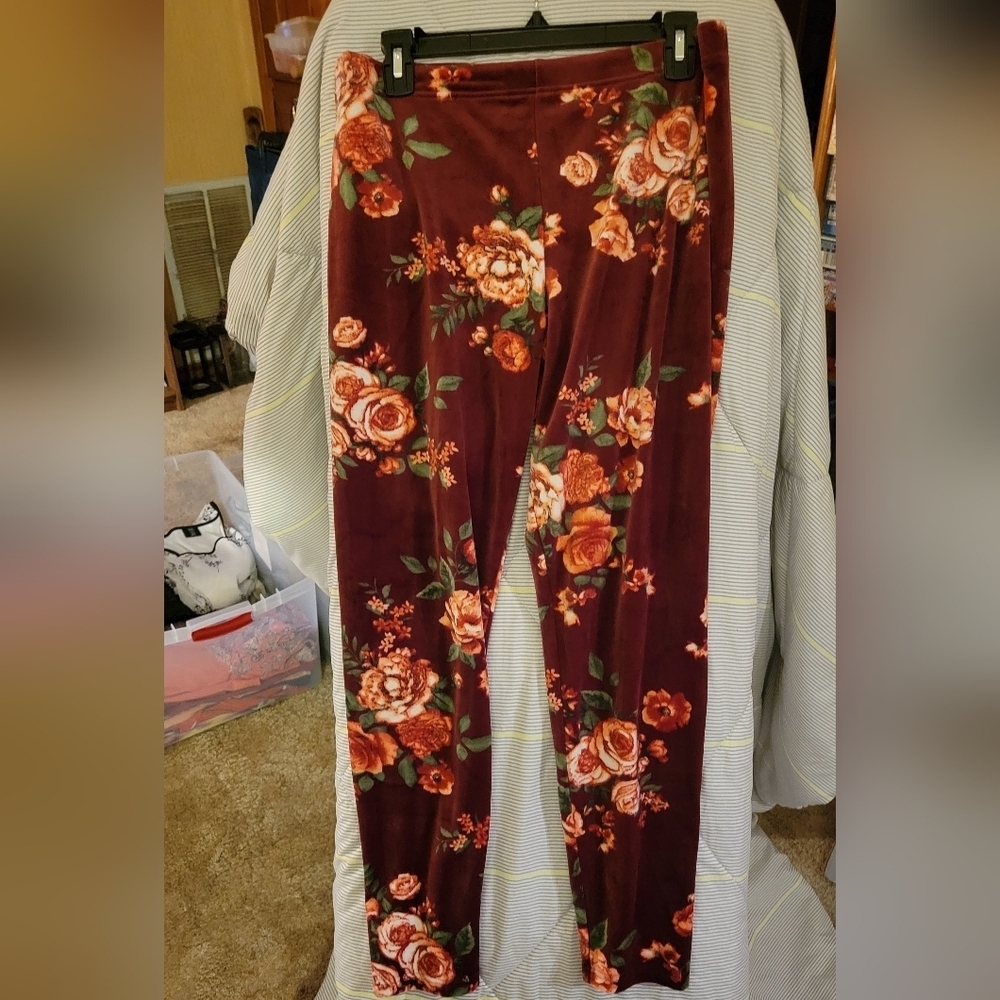 NOBO No Boundaries Velour Feel Leggings Pants XXL 19 Floral Print